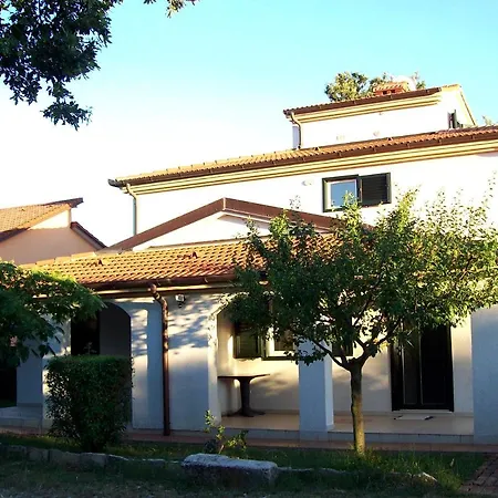 Apartman Dora Pula Exterior photo