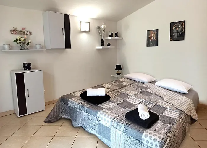 Apartman Dora
