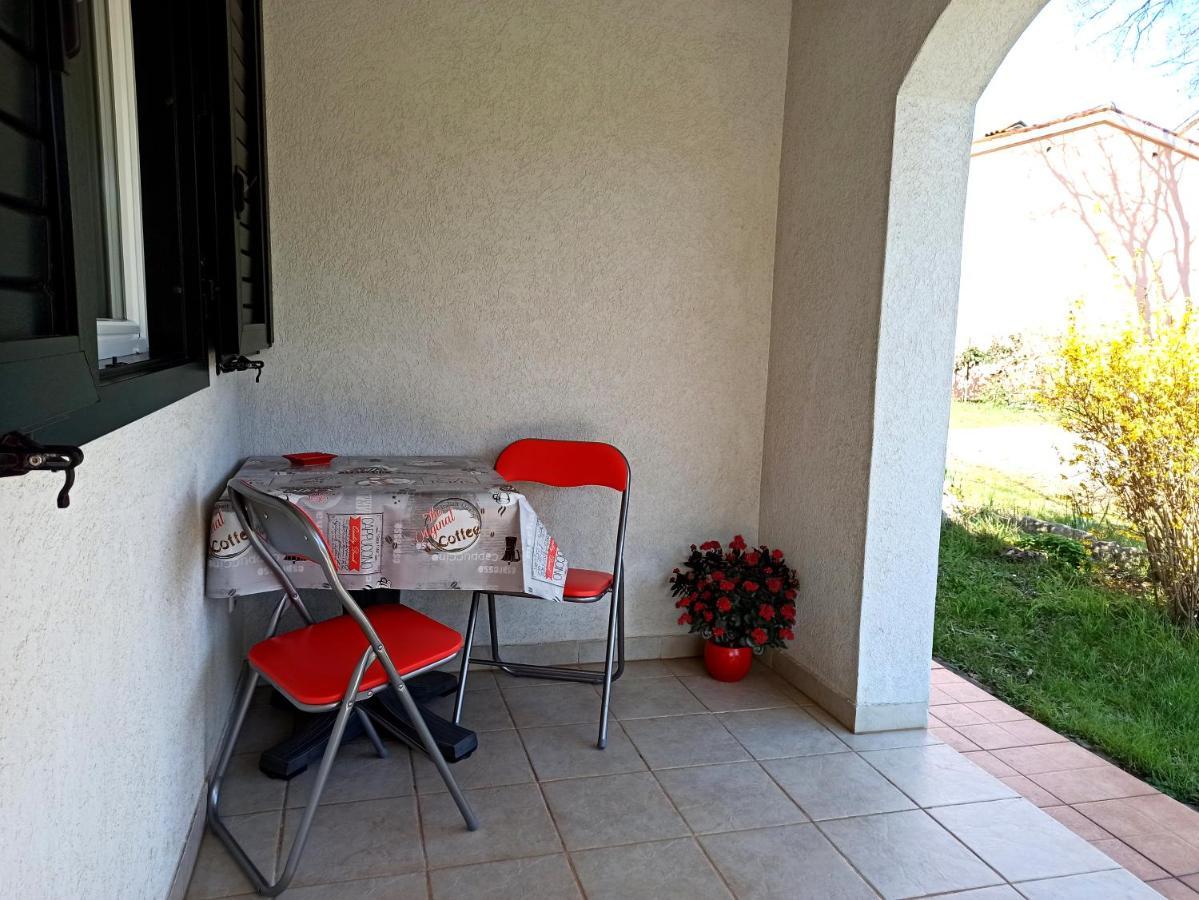 Dora Apartment