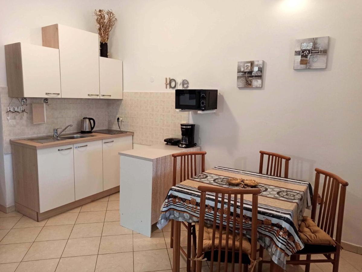 Apartmán Dora *