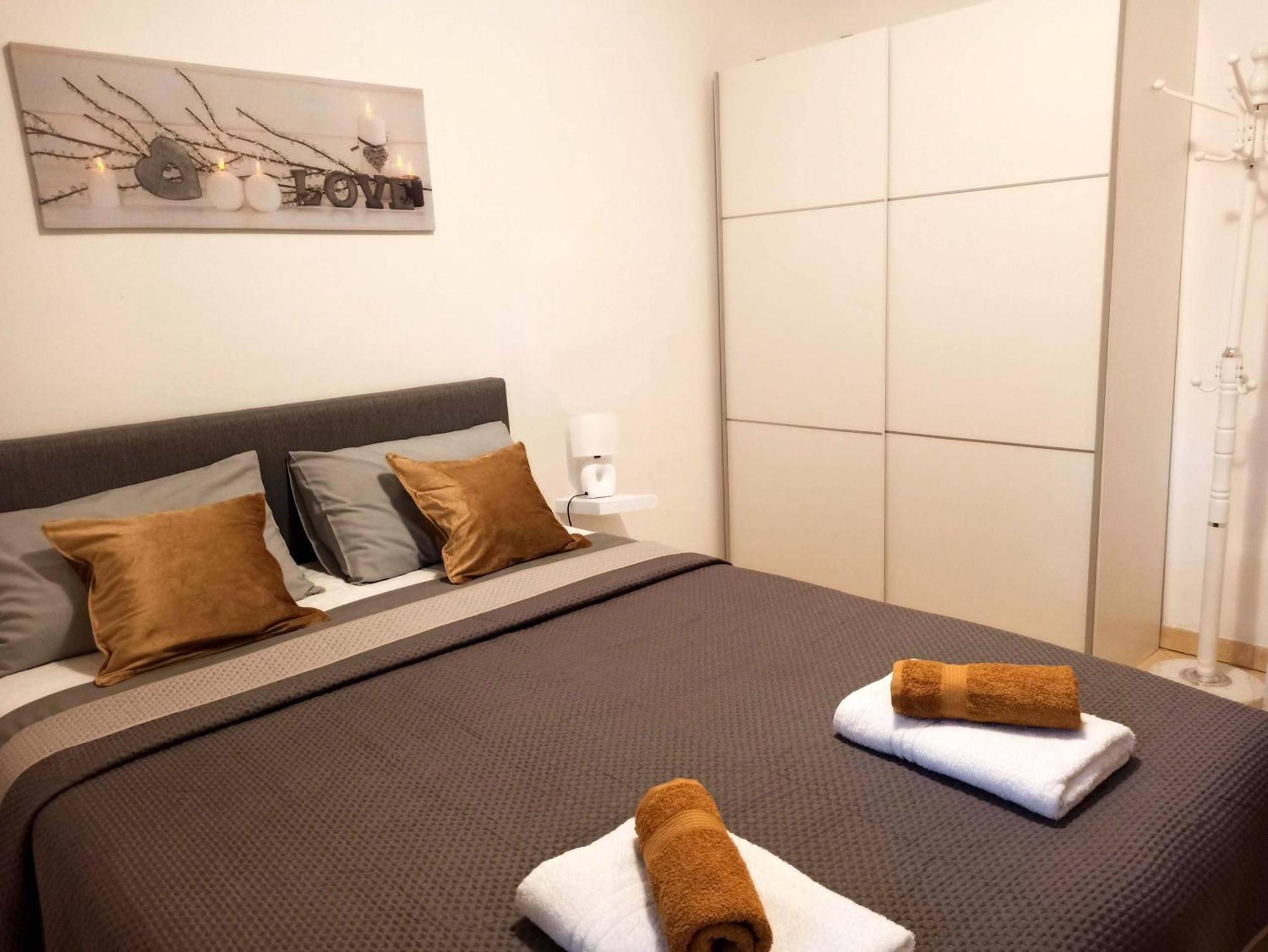 Apartment Dora Pula